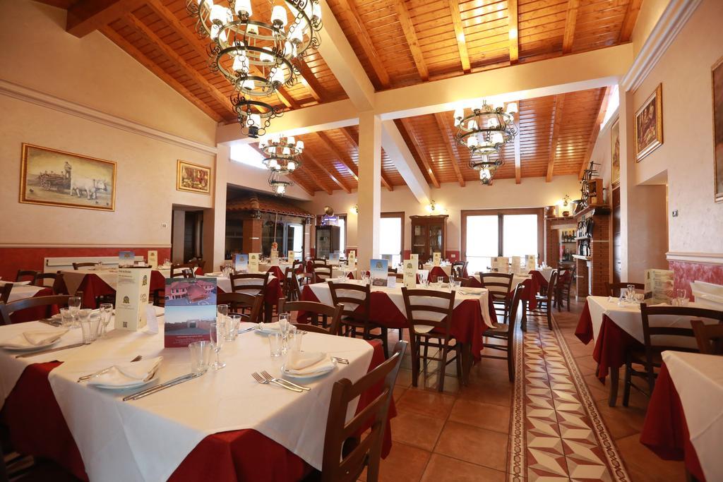 Agriturismo Ciociaro " Il Colle " Hotel Ristorante Ceprano Luaran gambar