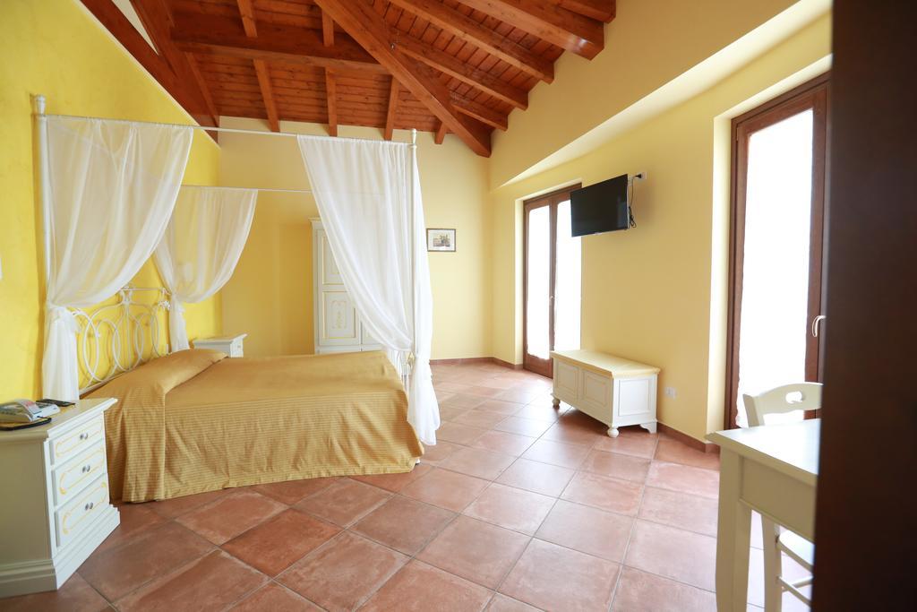 Agriturismo Ciociaro " Il Colle " Hotel Ristorante Ceprano Luaran gambar