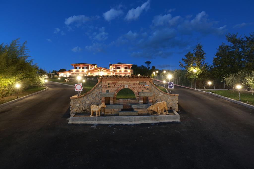 Agriturismo Ciociaro " Il Colle " Hotel Ristorante Ceprano Luaran gambar